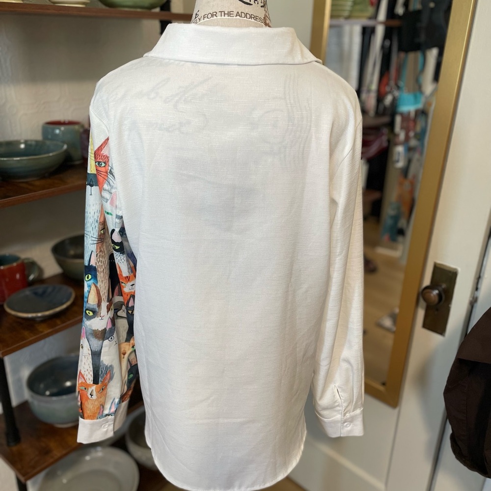 White & Multicolor Cat-Print Button-Up Shirt - Picture 2 of 2